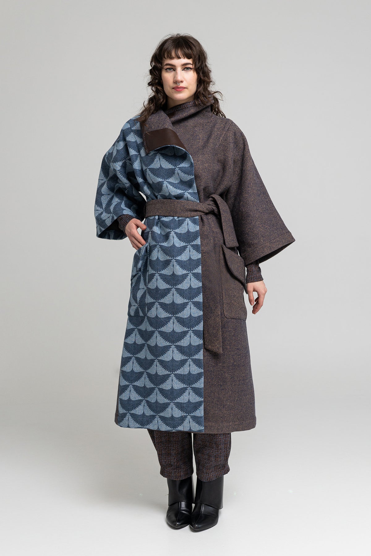 Rheia Overlapped Maxi Coat