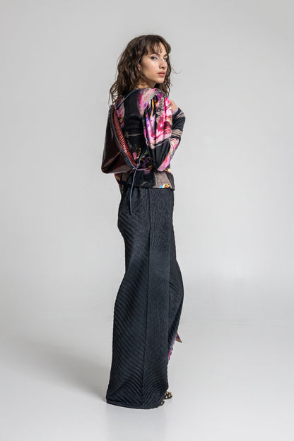 soft stretchable velvet top mid length cut