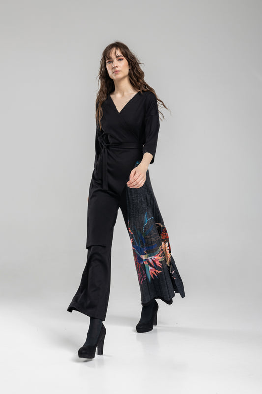 Pleated jumpsuit with v-neckline
