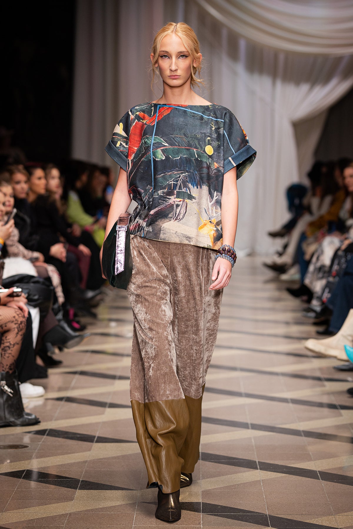 Seal Wide-Leg Velvet Pants