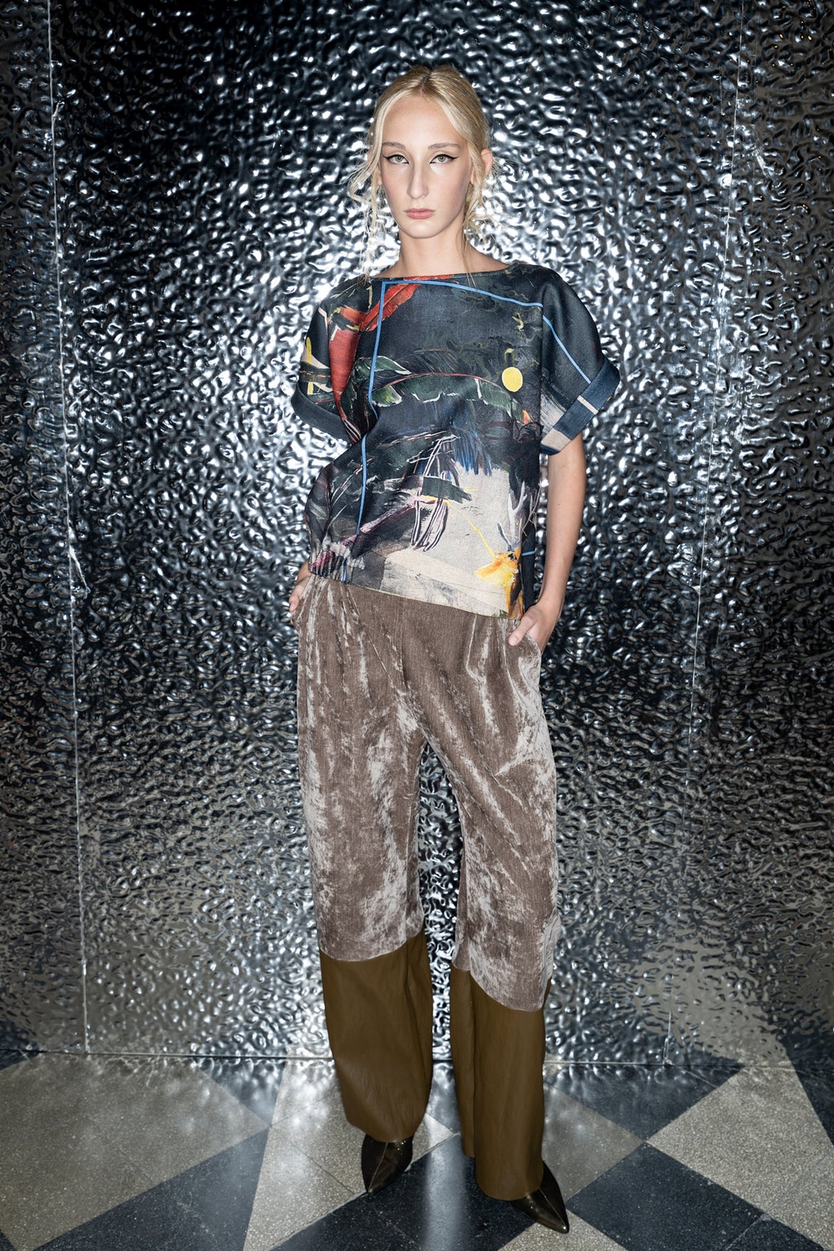 Seal Wide-Leg Velvet Pants