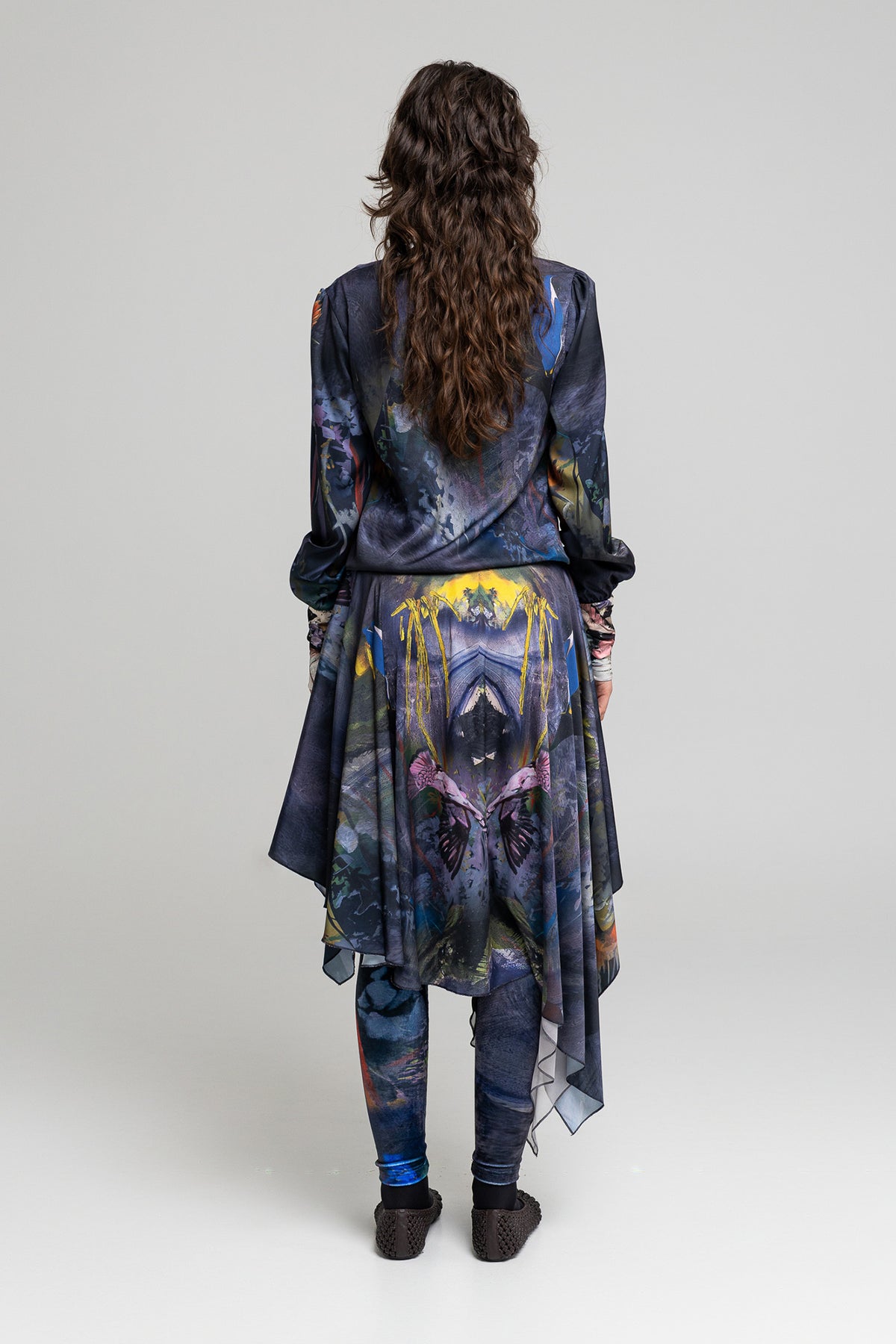 elastic jersey back printed blouse artista budapest