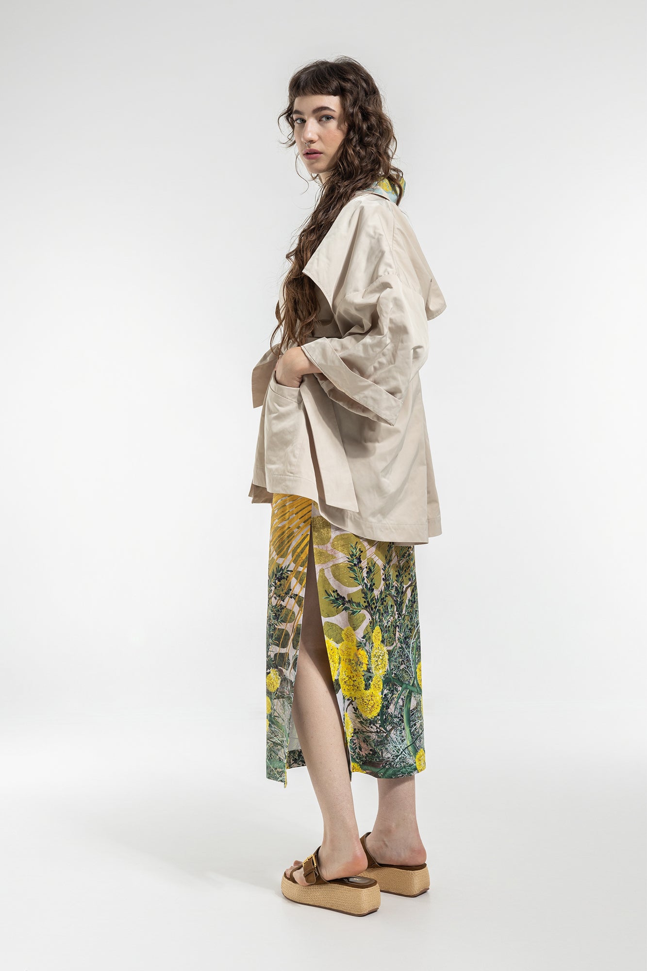 beige toned trench kimono