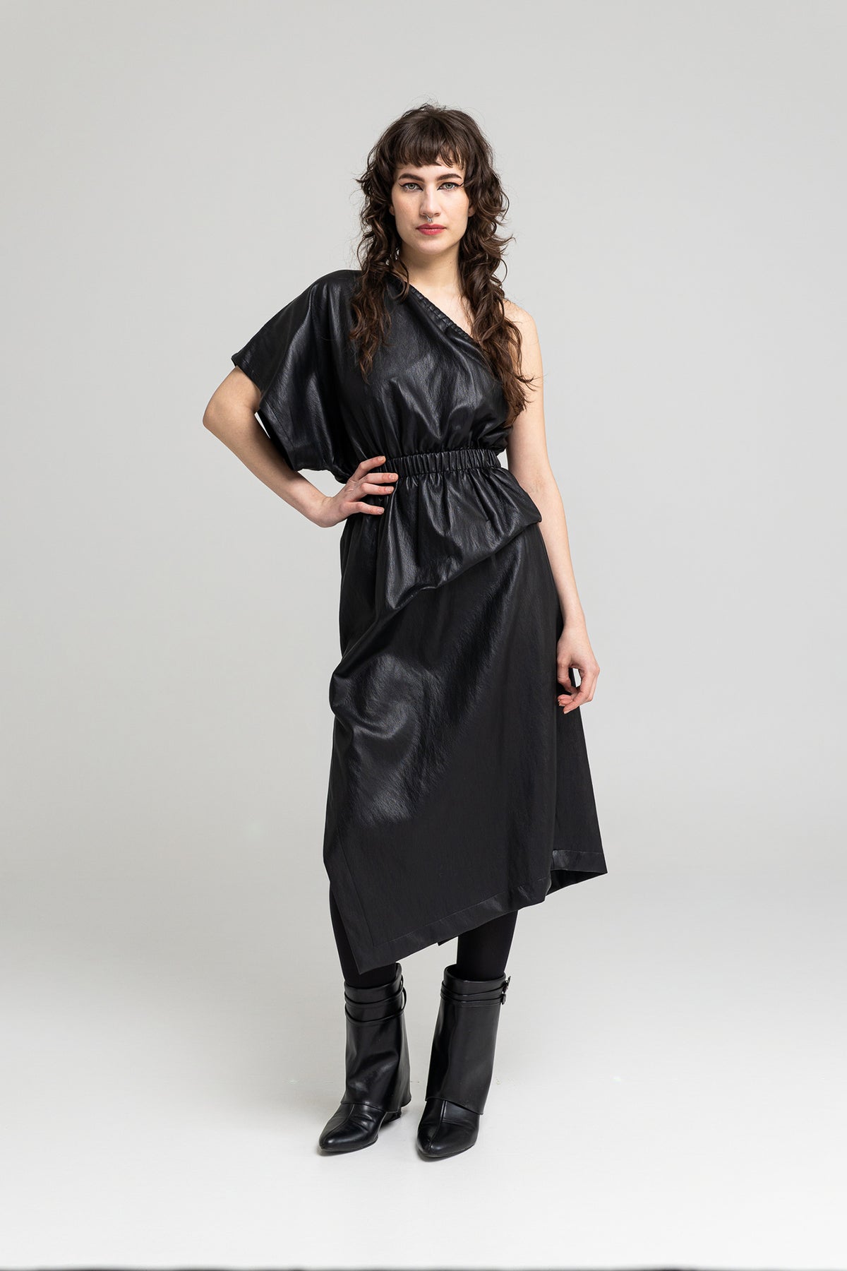 cold shoulder midi diress with elastic waistline artista budapest