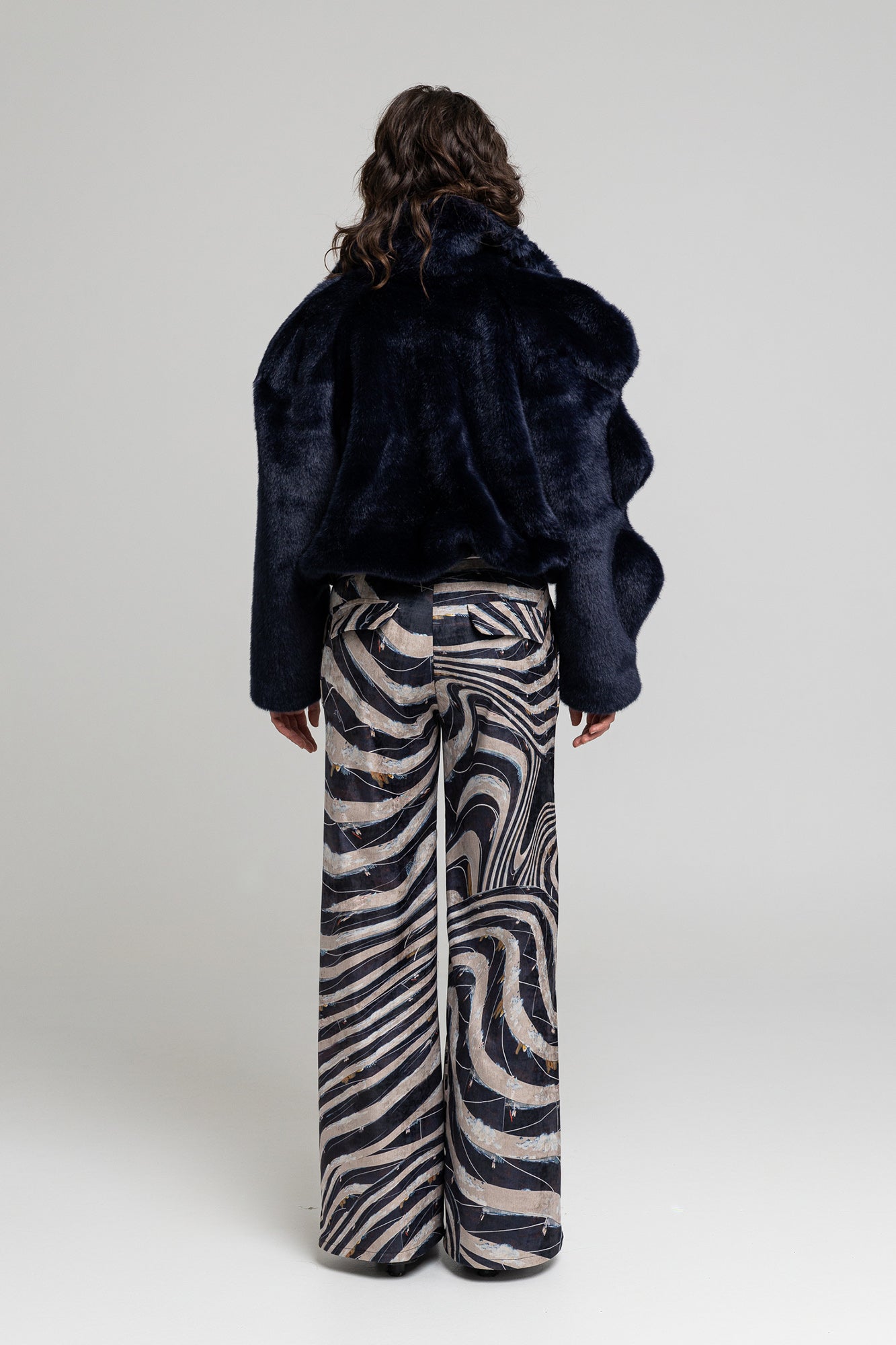 Thia Mid-Rise Pants