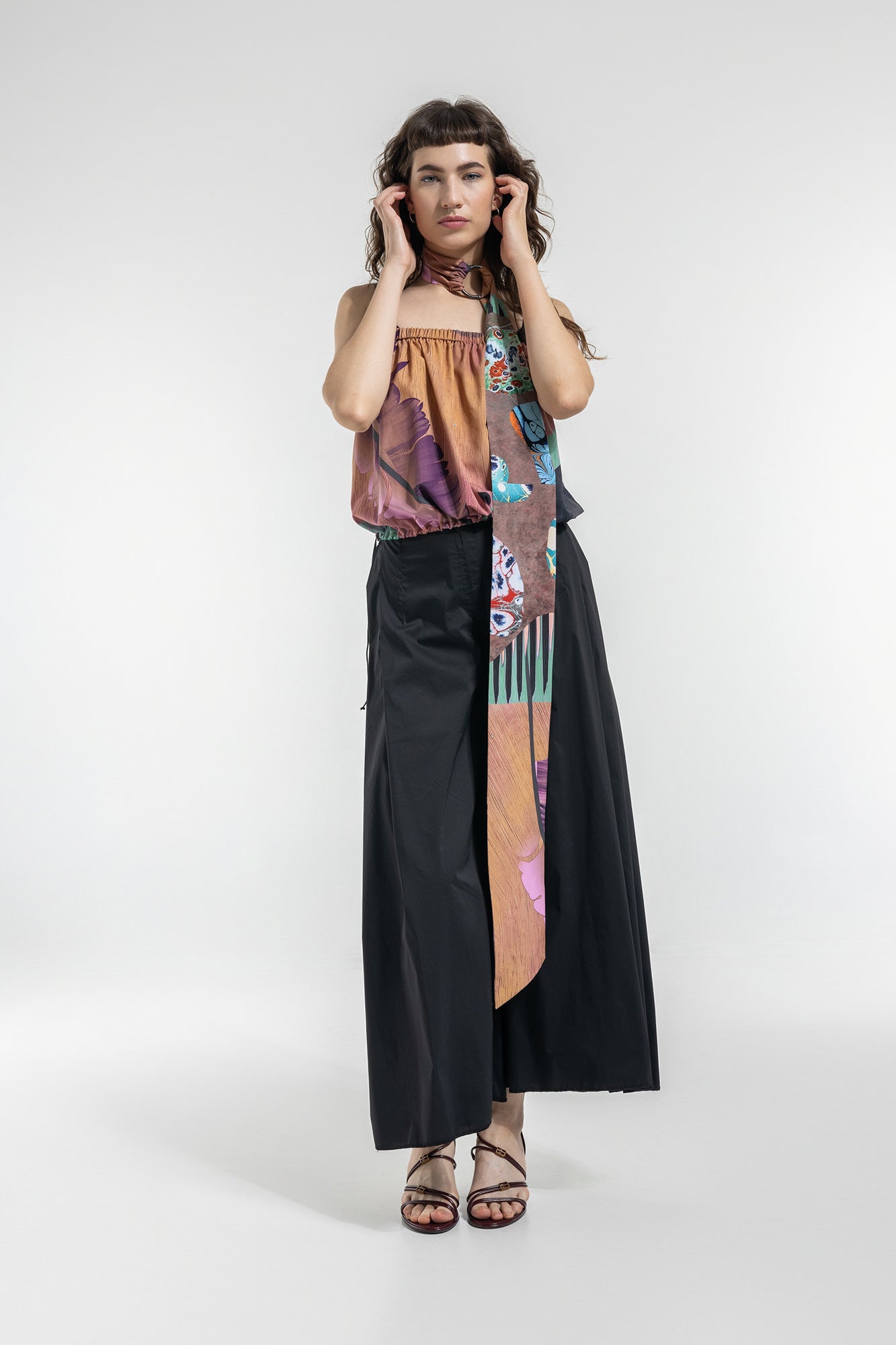 slightly stretchable wide leg pants