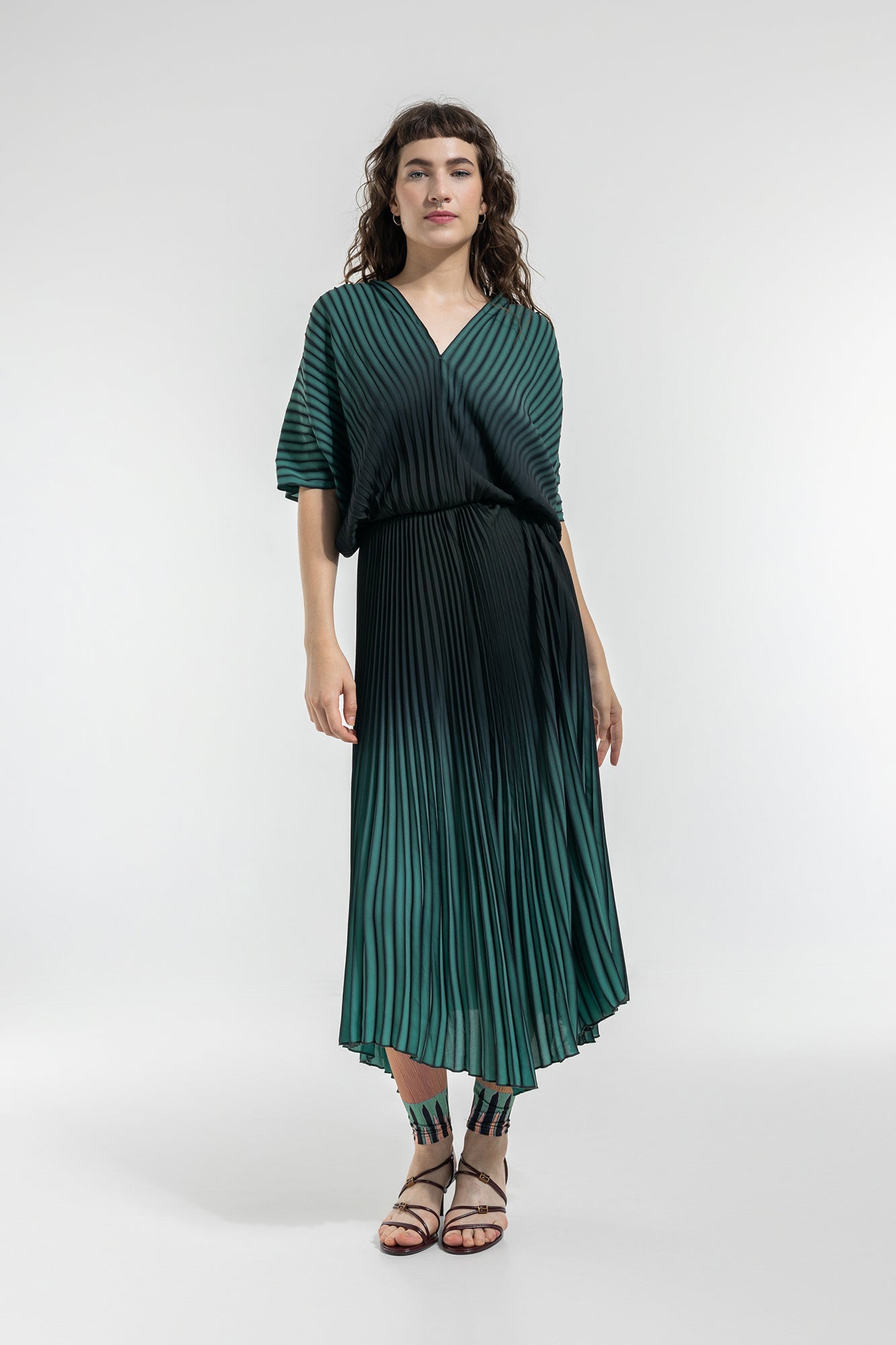 Vibe Pleated Midi Dress