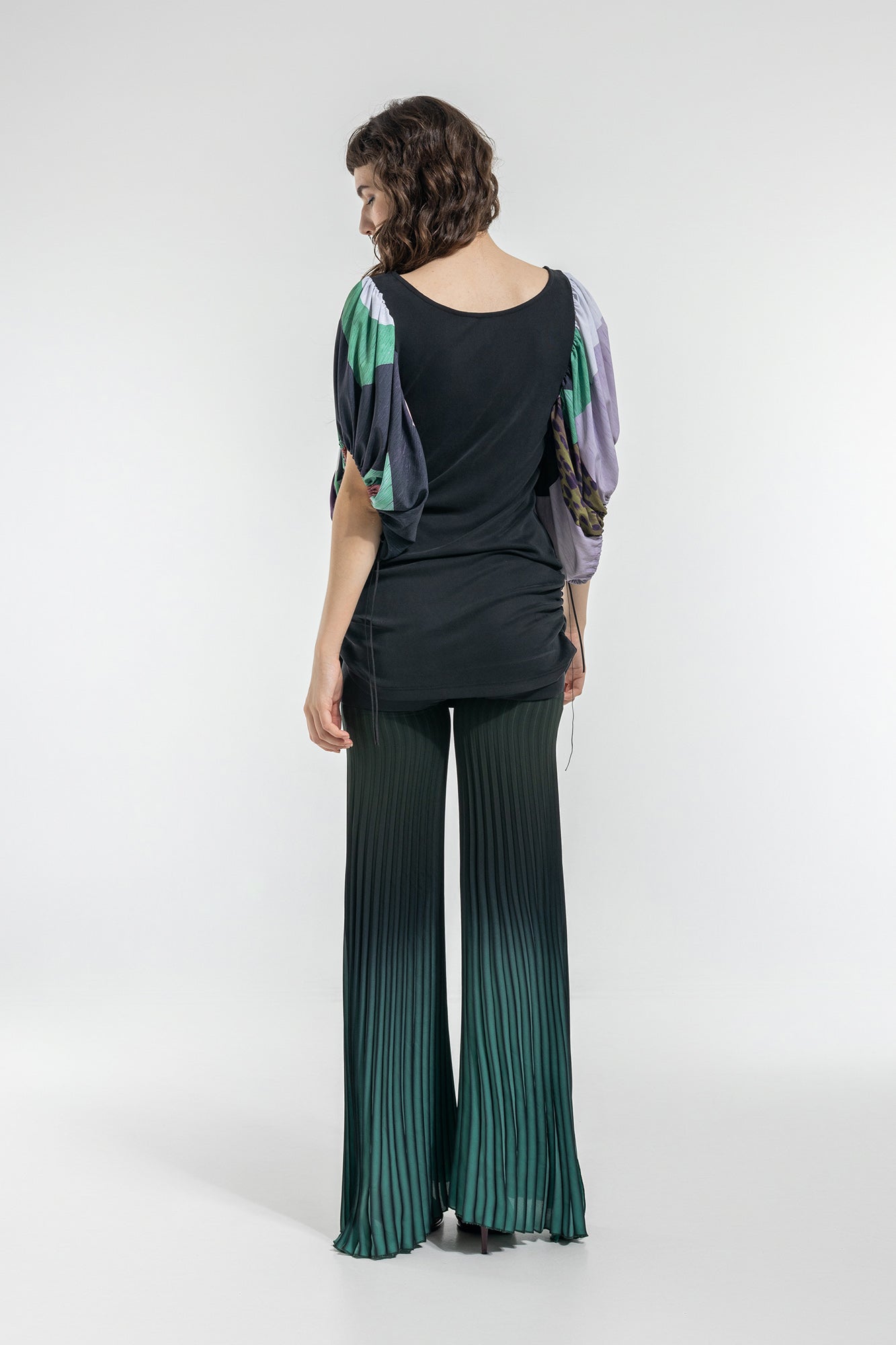 Vibe Pleated Pants