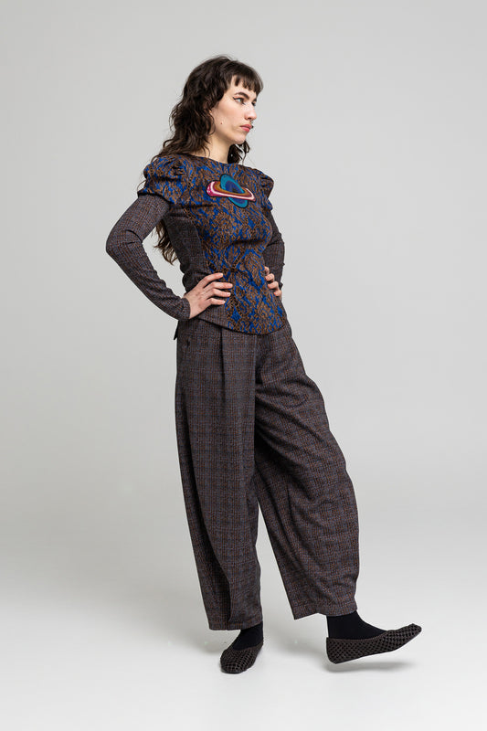 baggy fit cropped pants folded hem artista budapest