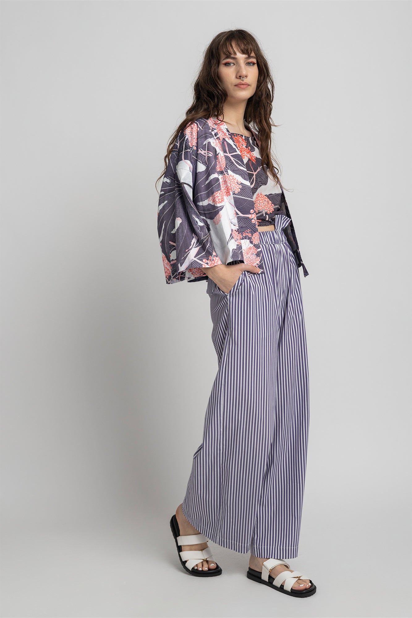 Berry Cropped Kimono