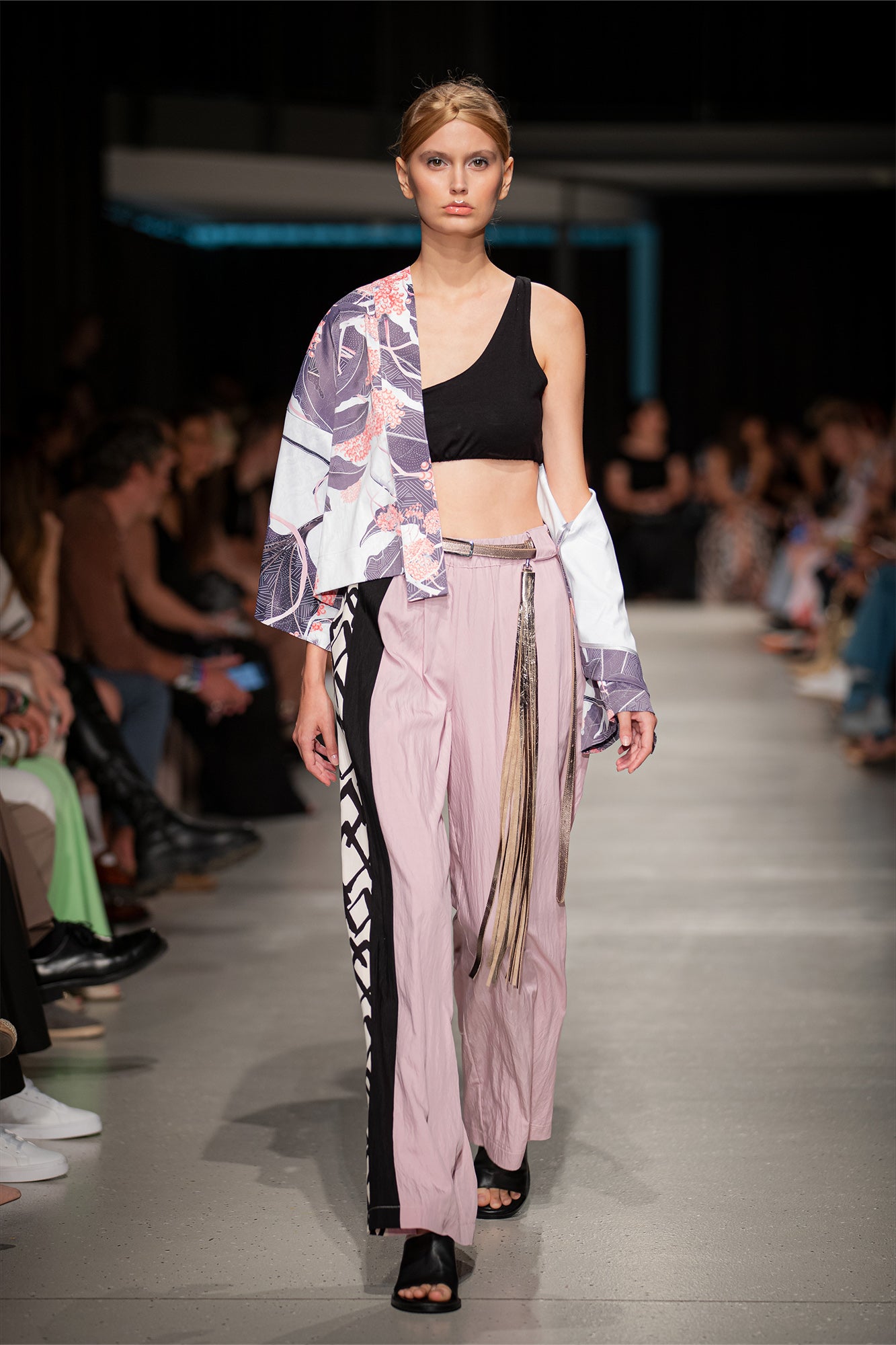 blend rose pants on the runway of Budapest Central European Fashion Week artista budapest