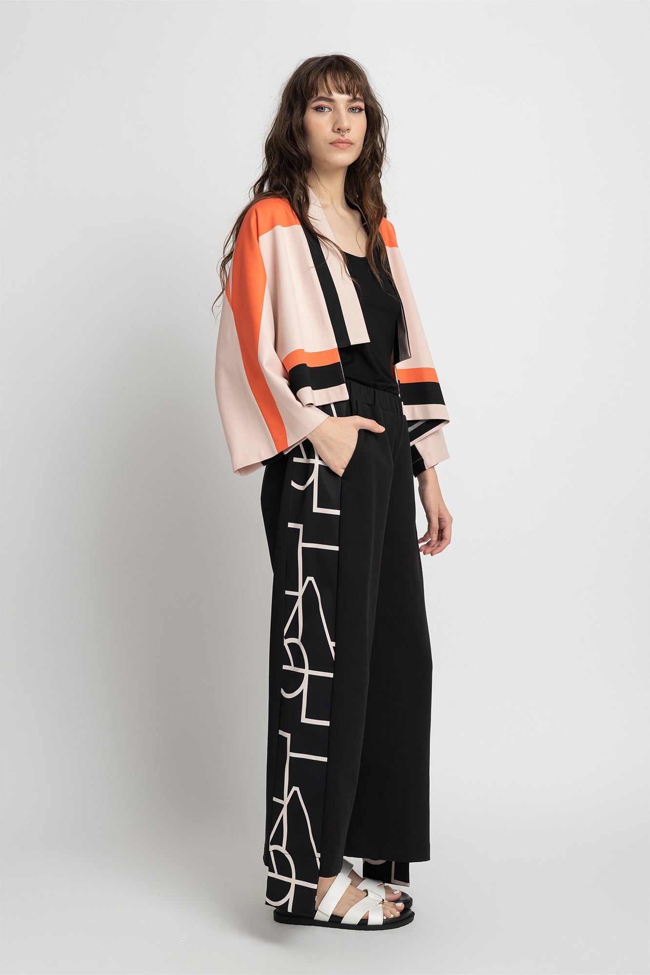 kimono style knitted cardigan colourblock artista budapest