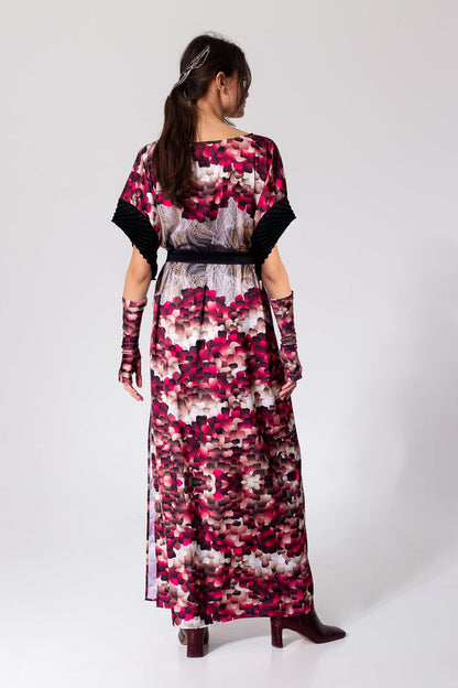 Maxi dress with boat neck and side slit