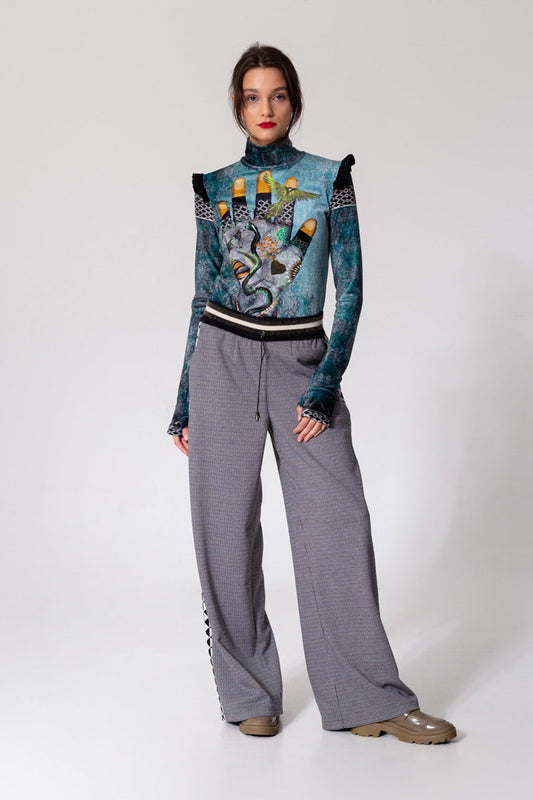 velvet turtleneck with thumbwhole cuff artista budapest