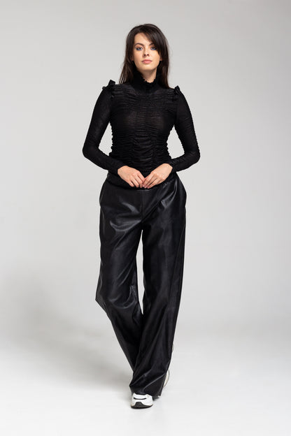 HIDE top