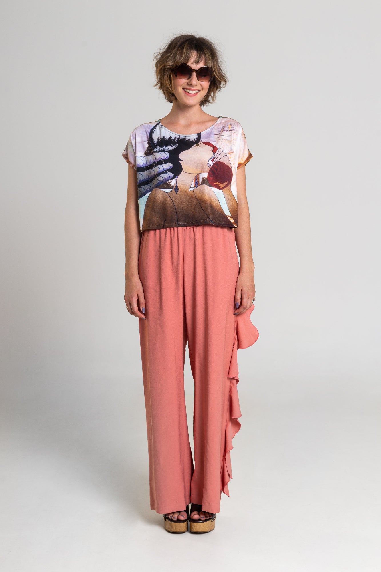 printed crop top with boat neck artista budapest