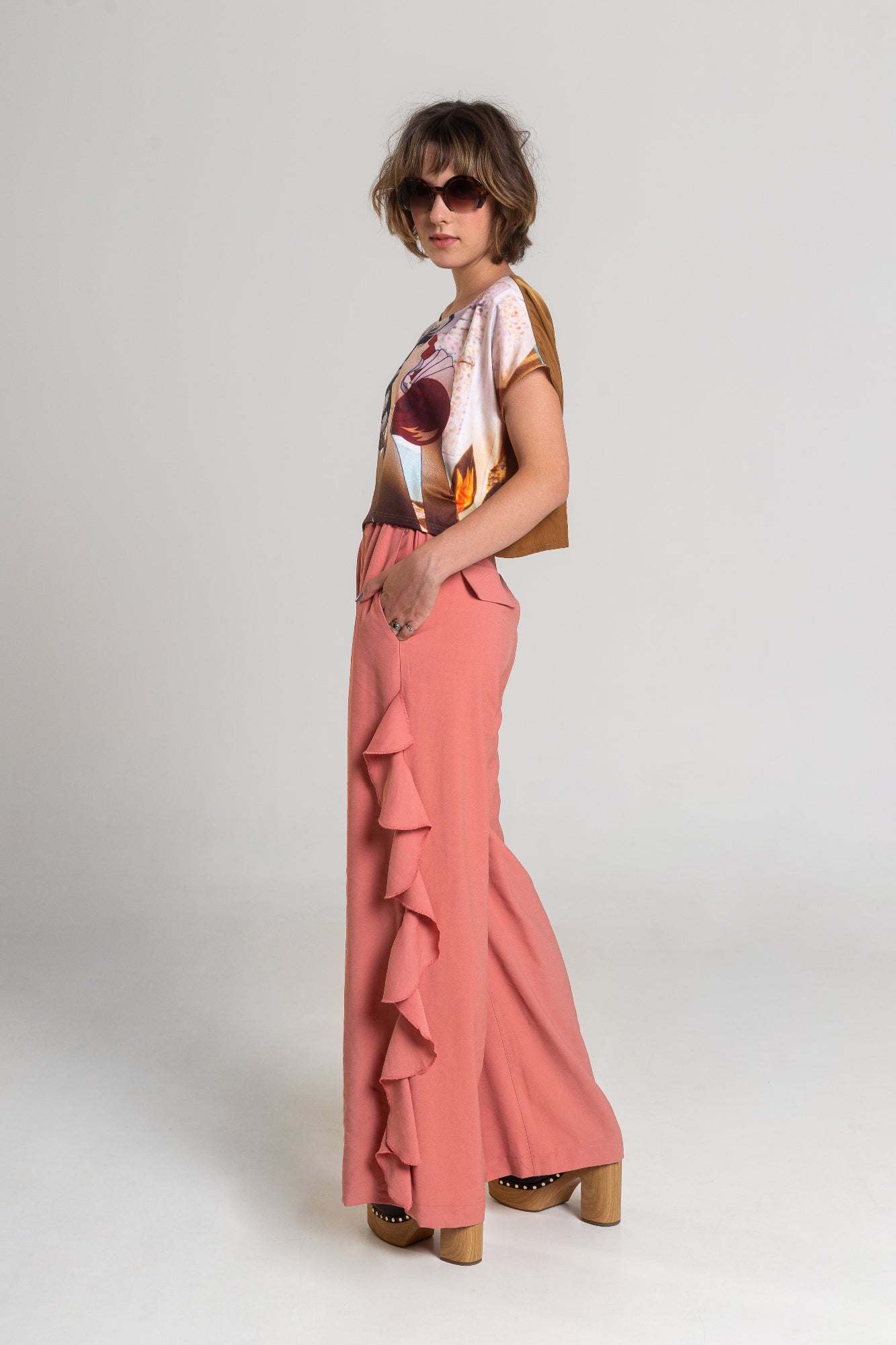 printed crop top made of premium viscose artista budapest