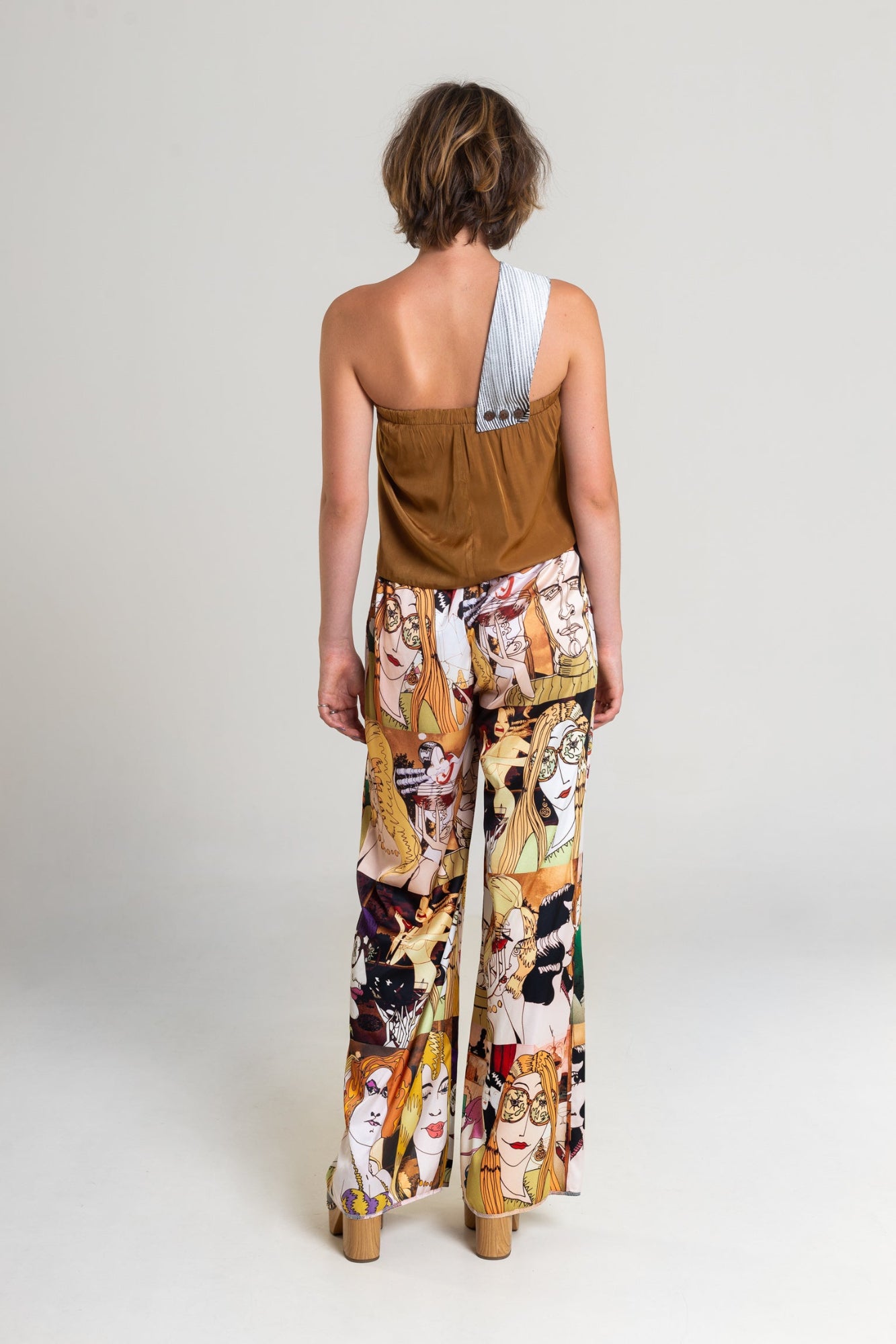 printed pants with side pockets artista budapest