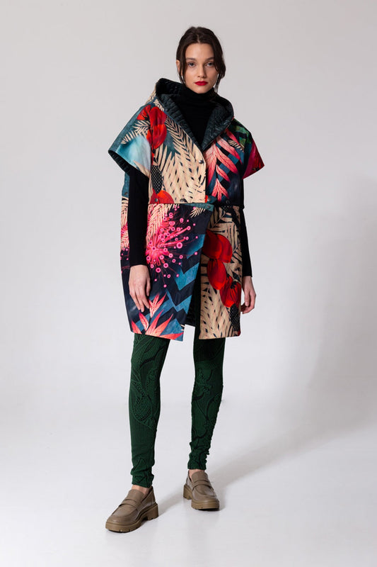Hooded vest patented design artista budapest