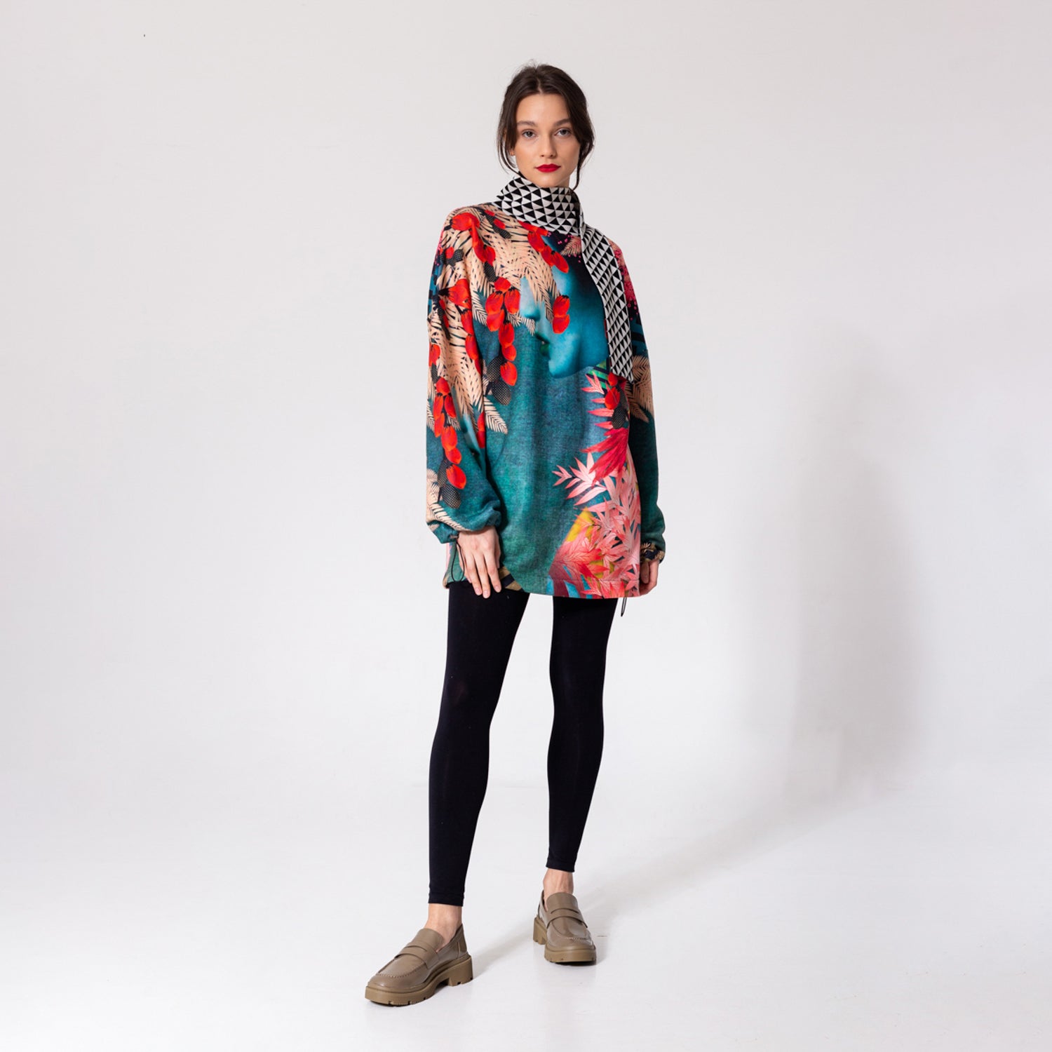 tunic with batwing sleeves